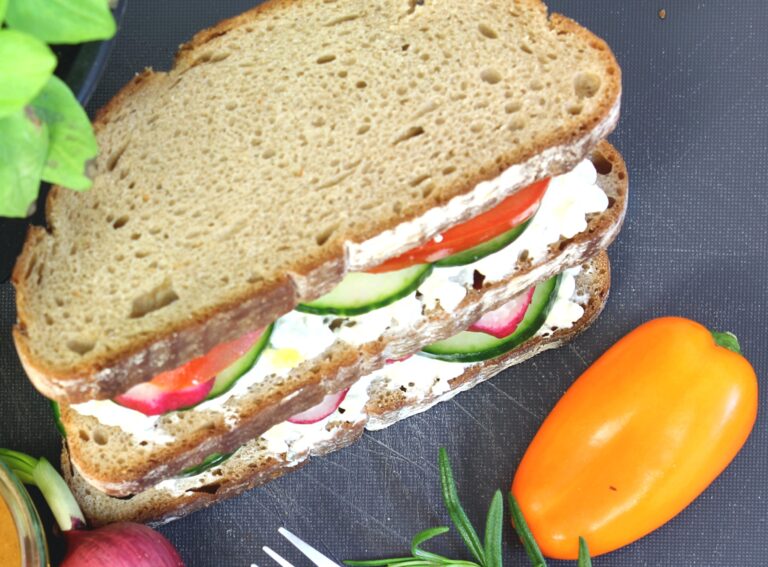 Easy Vegetarian Sandwich with Summer Veggies